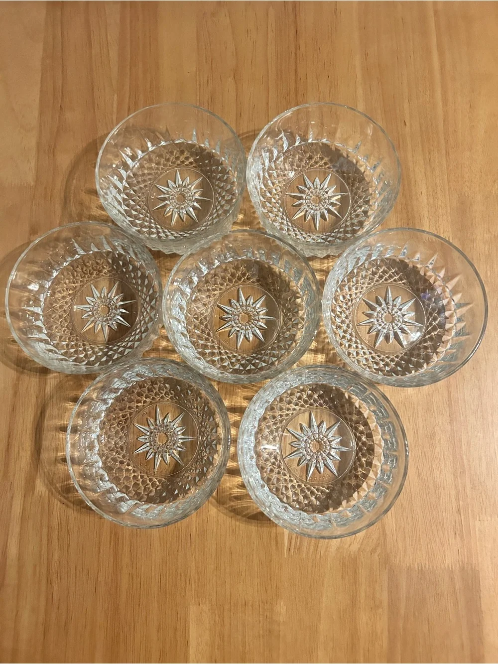 Vintage Arcoroc France Glass Dessert Bowls with Starburst Motif Clear - Set of 4